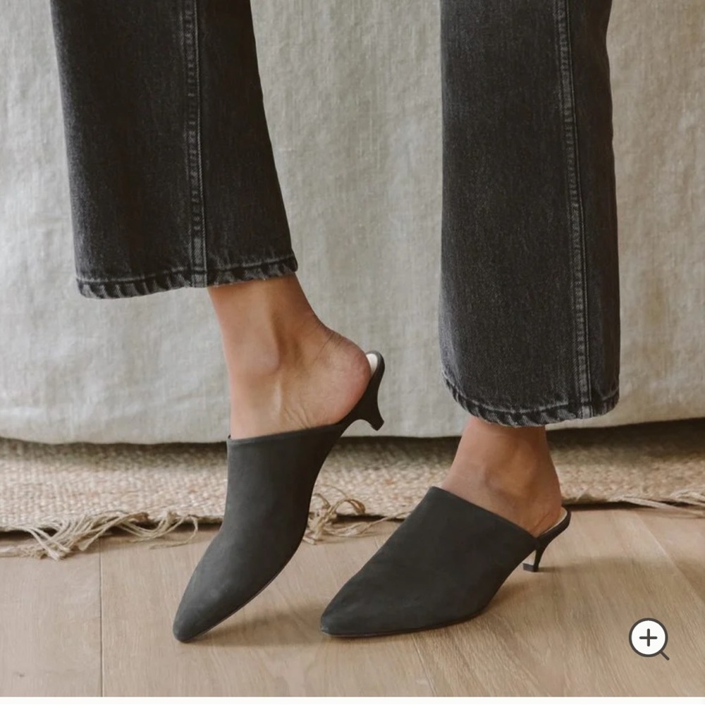 Jenni Kayne Oiled Leather Kitten Heel Mule